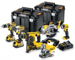 DEWALT DCK699M3T XR 6 Piece Kit 18 Volt 3 x 4.0Ah Li-Ion £699.95